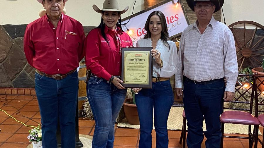 Preservan cabalgantes herencia cultural