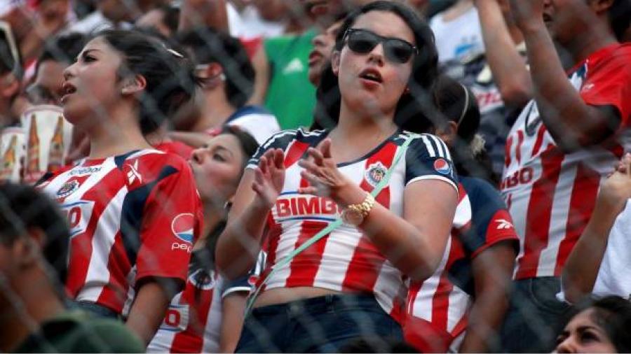 Chivas sacará del estadio a quien incurra en grito ofensivo