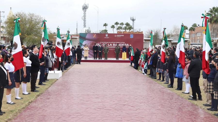 Conmemoran autoridades de Nuevo Laredo D&iacute;a de la bandera 