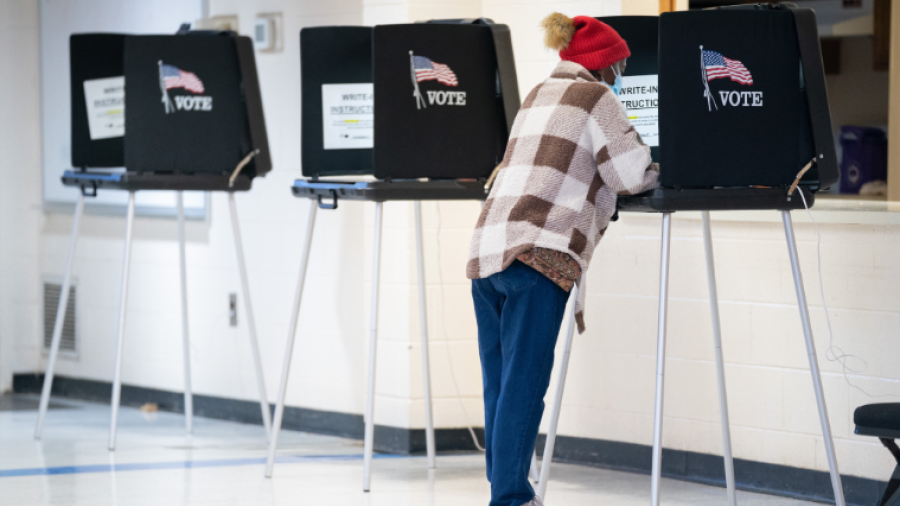 Comienzan elecciones intermedias en Estados Unidos. Conoce todo lo que tienes que saber de ellas