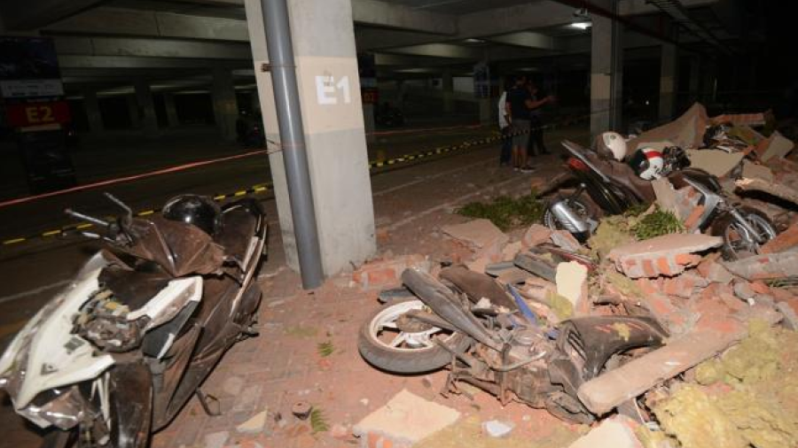 Aumenta la cifra a 82 tras sismo de 7.0 en Indonesia