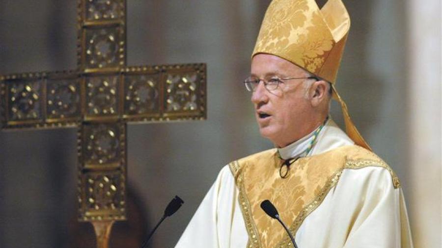 Renuncia obispo de Virginia Occidental acusado de acoso sexual