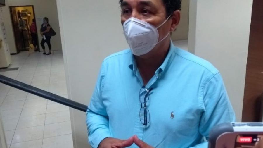 Reconoce Alcalde a trabajadores de la salud por atención a pandemia y convoca a no bajar la guardia