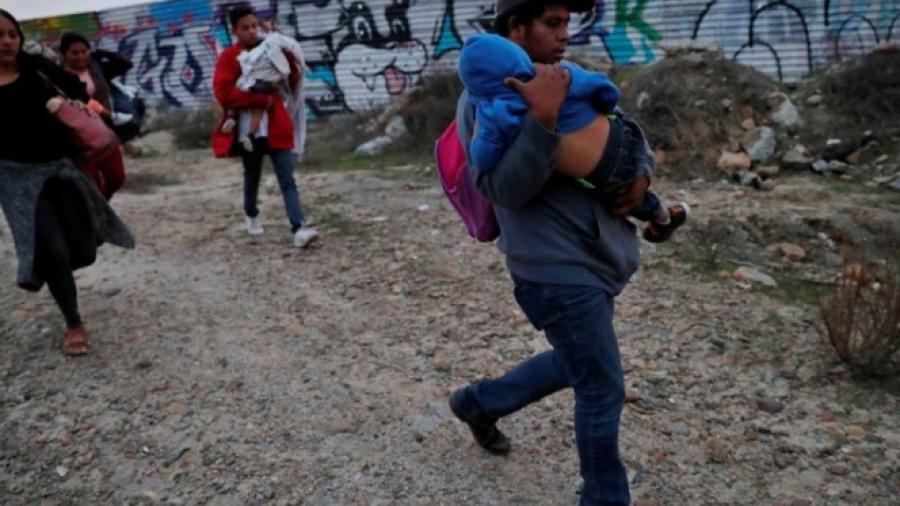  Si no separas, MUCHA más gente vendrá: Trump