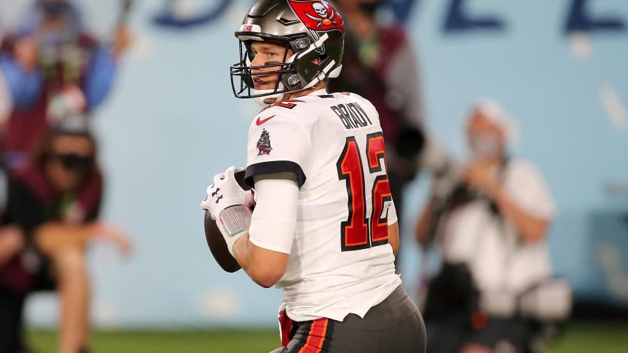 ¡Quiere más! Tom Brady extiende su contrato con Tampa Bay
