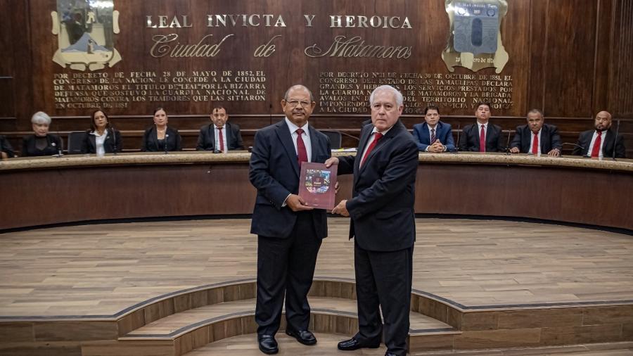 Alcalde Rubén Sauceda entrega informe del tercer año de gobierno