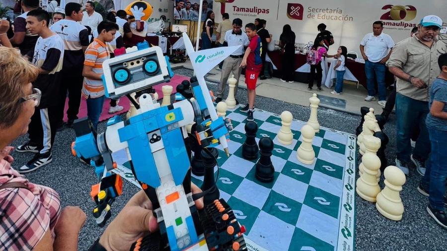 Presenta CONALEP oferta educativa y exhibiciones tecnológicas en la Feria Tamaulipas 2024