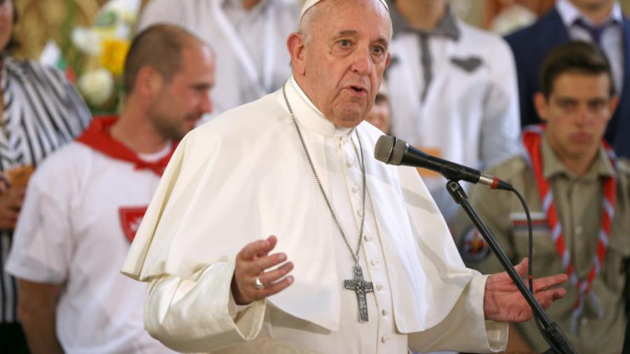 Sufrimiento de inmigrantes es la cruz de la humanidad: Papa Francisco  