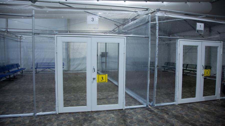 Biden planea convertir los centros de detención en Texas en puntos de procesamiento rápido de migrantes