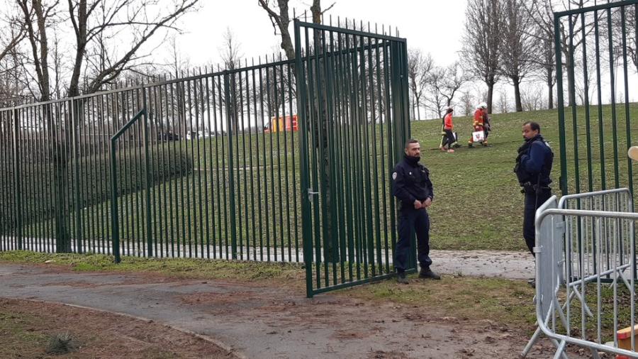 Abaten a hombre que apuñaló a varias personas en el sur de París