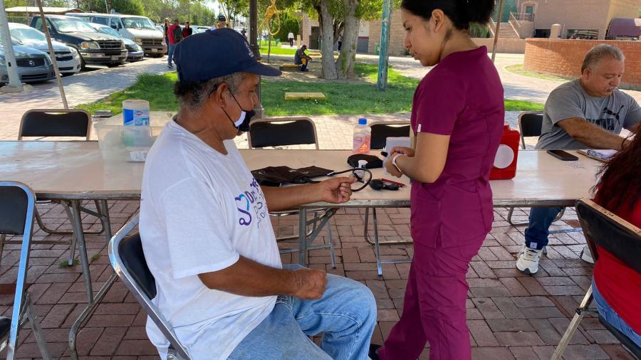 Instala Salud Municipal puntos de hidratación