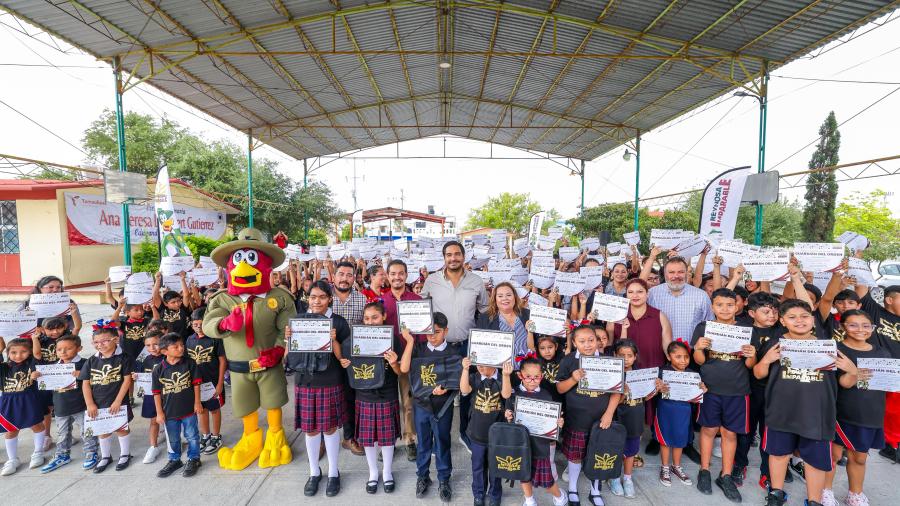 Instauró Carlos Peña Ortiz programa Rescatando Reynosa en escuela primaria