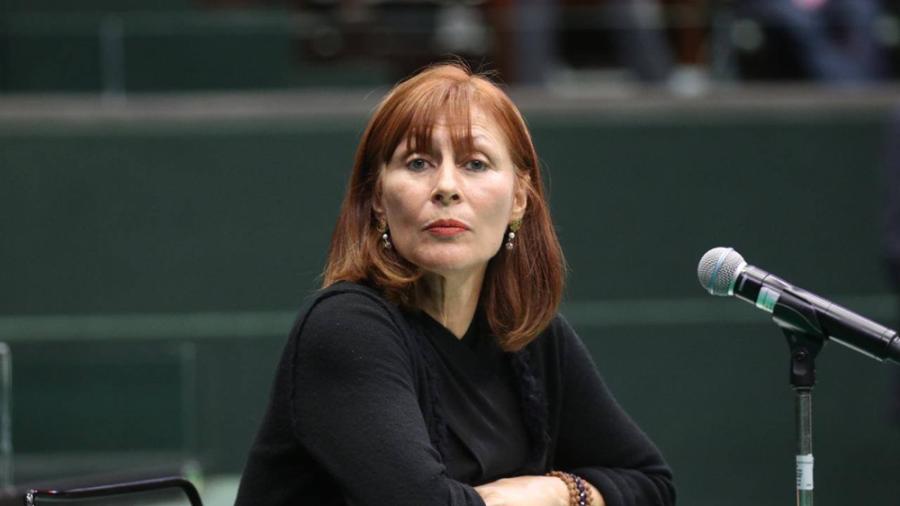 Confirma AMLO salida de Tatiana Clouthier de la Secretaría de Economía