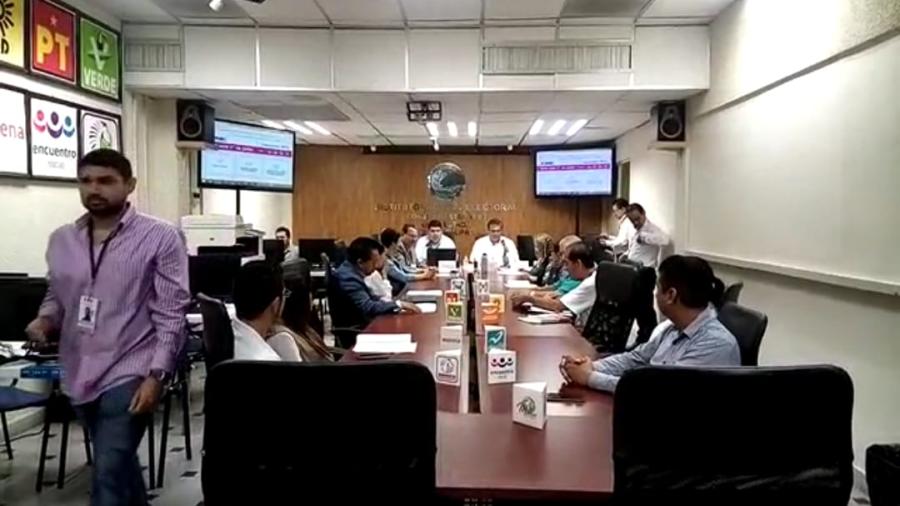 Inicia sesión de consejo permanente en INE Tampico