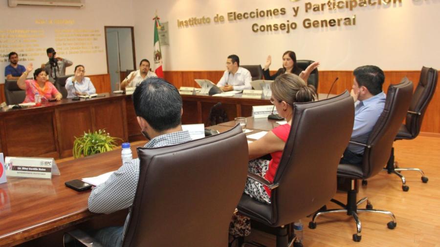 Dicta juez formal prisión a exconsejeros electorales de Chiapas
