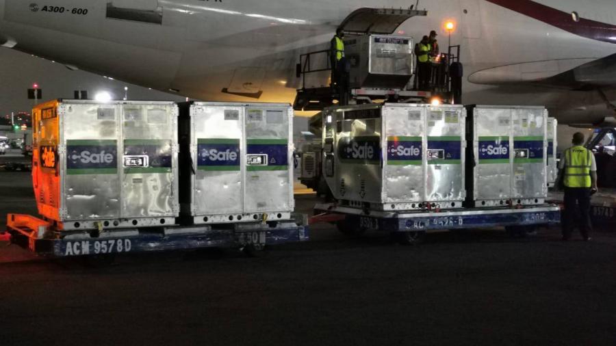 Arriba a México el mayor embarque de vacunas de AstraZeneca con más de 2 millones de dosis 