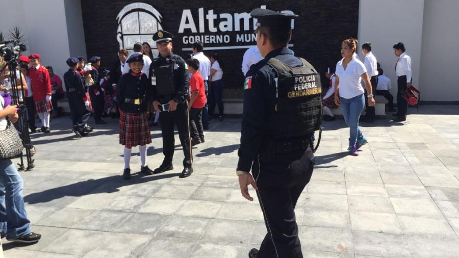 Con jornadas de seguridad, se busca mejorar la confianza en los cuerpos policiacos.