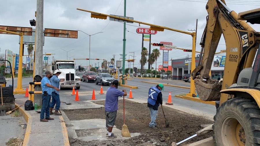 Rehabilita Municipio vialidades con 40 toneladas de asfalto 