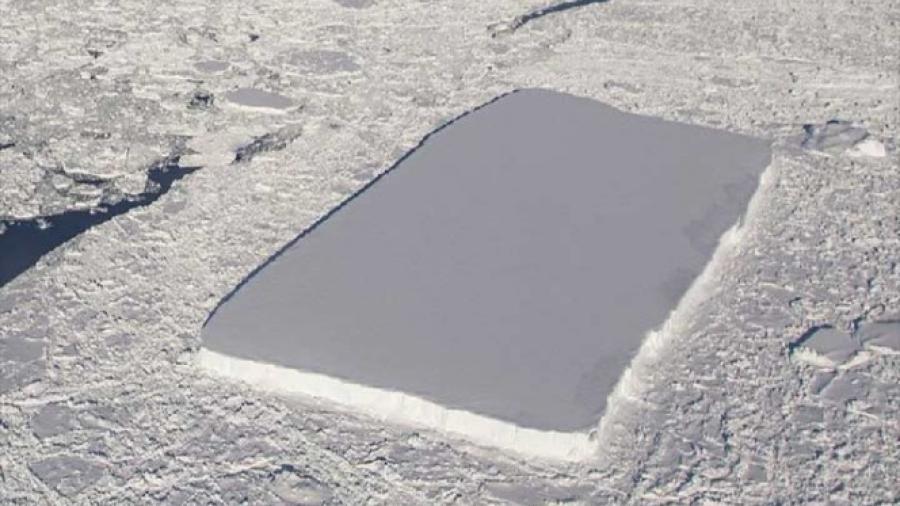 NASA encuentra segundo iceberg rectangular