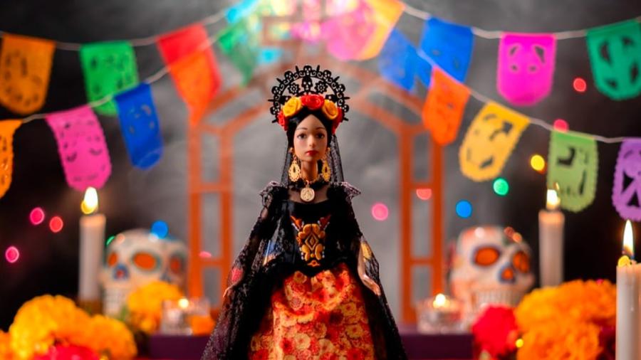 Anuncia Ángela Aguilar el lanzamiento de su muñeca 'La Llorona'