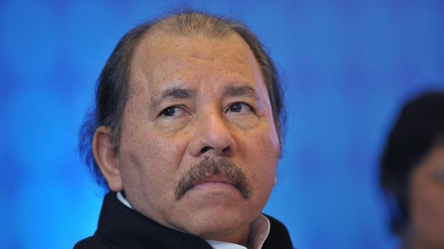 Ortega contacta a la ONU para buscar una solución