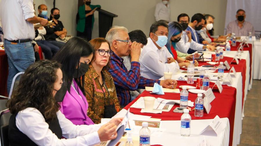 Presidió Carlos Peña Ortiz sesión plenaria del COPLADEM 