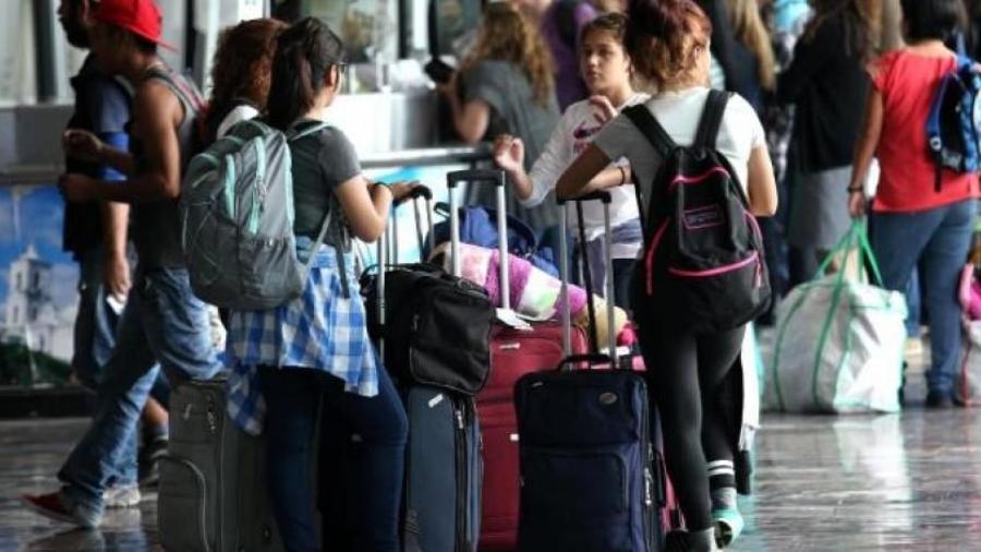 Por vacaciones, aplicarán descuentos para maestros y estudiantes en transporte