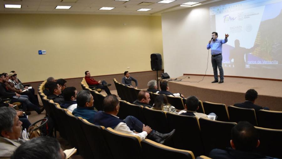 Capacita Desarrollo Rural a operarios de ventanillas