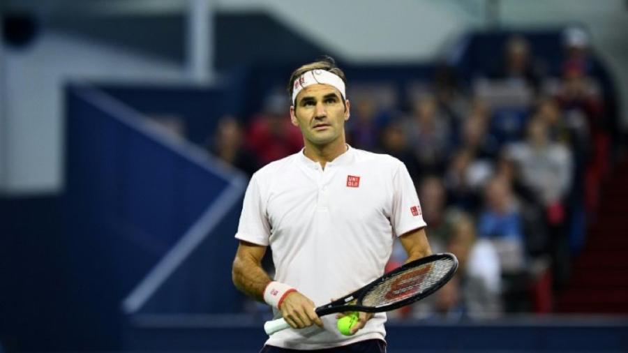 Federer cae ante Coric en semifinales del Masters 1000 de Shanghai