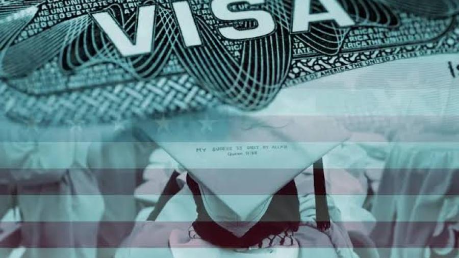 Sheinbaum rechaza suspensión de visas para estudiantes extranjeros en EU