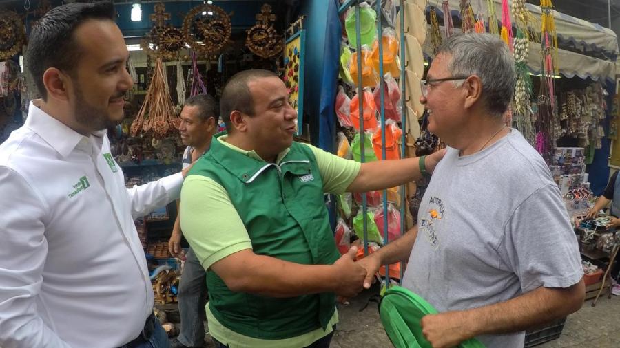 Reconoce Jesús González aporte cultural de los artesanos de Tampico