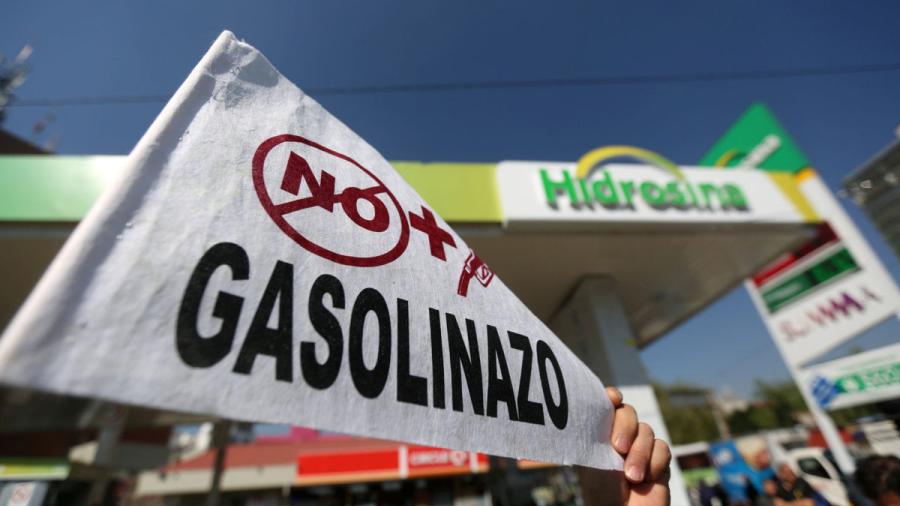 PRD llama a usar la vía legal para 'cobrar la factura' al PRI por 'gasolinazo'