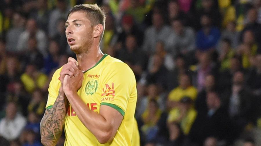 Autoridades suspenden búsqueda de futbolista Emiliano Sala