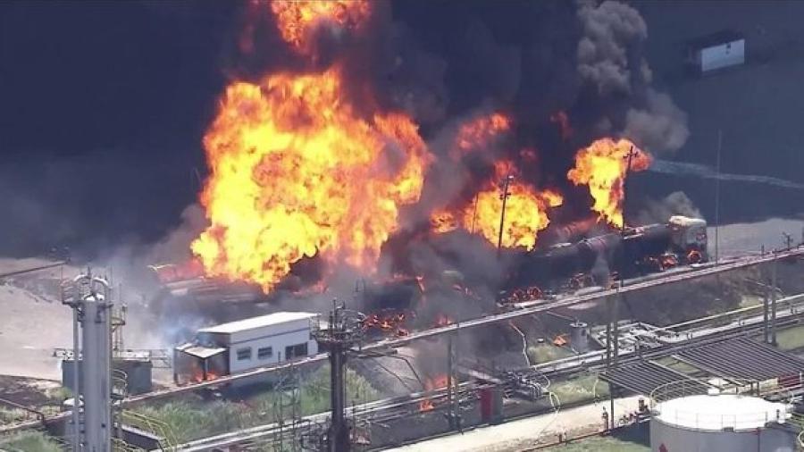 Sin muertos ni heridos por incendio en refinería de Manguinhos, Brasil
