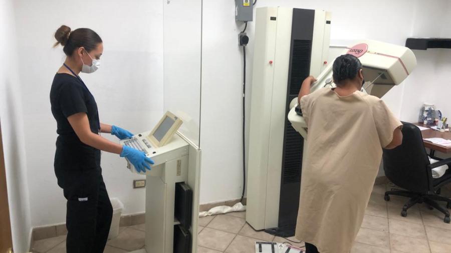 DIF Reynosa continúa con la campaña de concientización contra el cáncer de mama