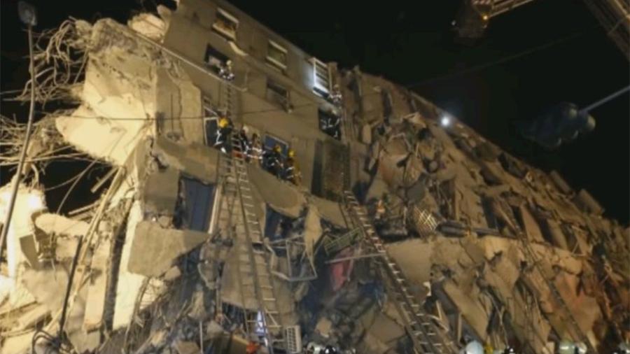 Aumenta a 400 número de muertos por sismo en el Kurdistán