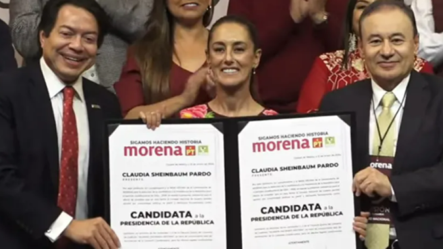 Claudia Sheinbaum recibe constancia como candidata presidencial por Morena