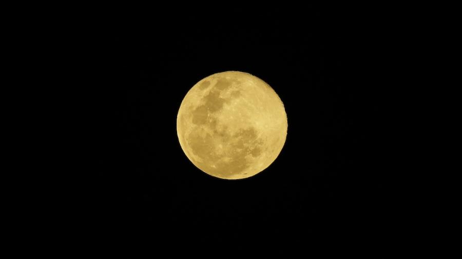 Aquí las espectaculares imágenes de la superluna de “gusano”