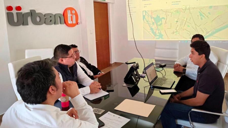 Garantizan transporte de calidad para estudiantes de la UPALT