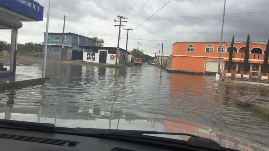 Lluvias dejan zonas inundadas en Matamoros
