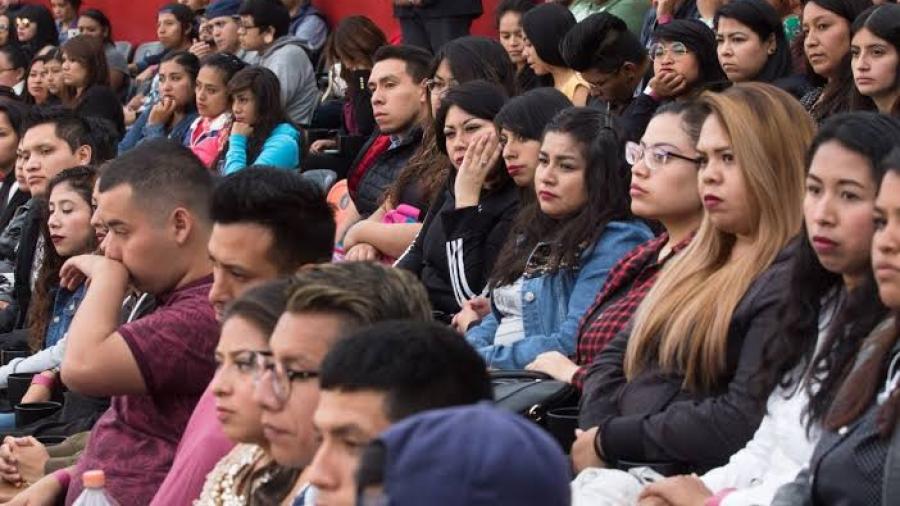 Dan charla para j&oacute;venes de participaci&oacute;n pol&iacute;tica