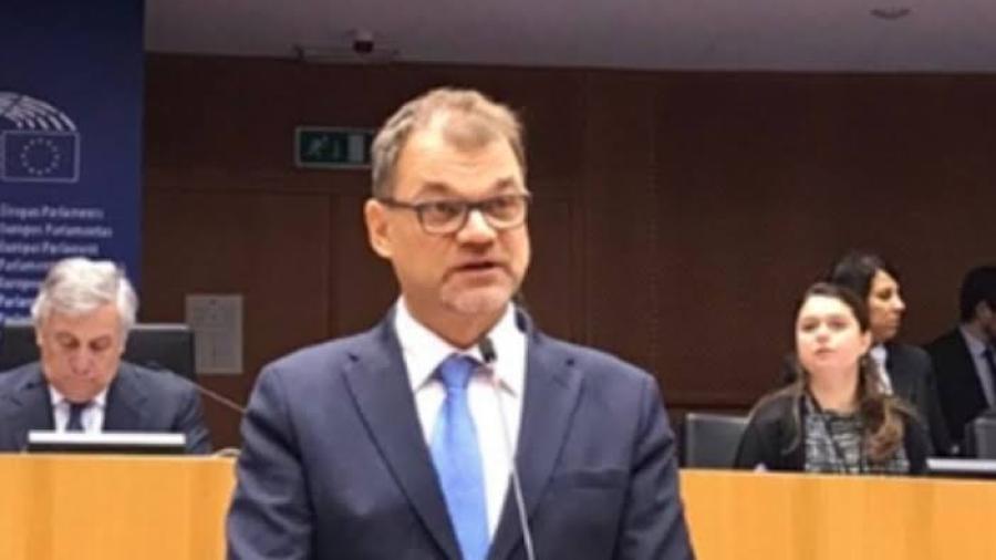 Dimite el primer ministro finlandés tras fracasar su reforma sanitaria