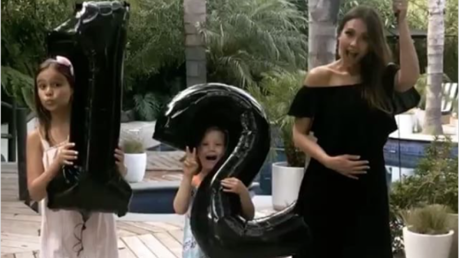 Jessica Alba anuncia su tercer embarazo