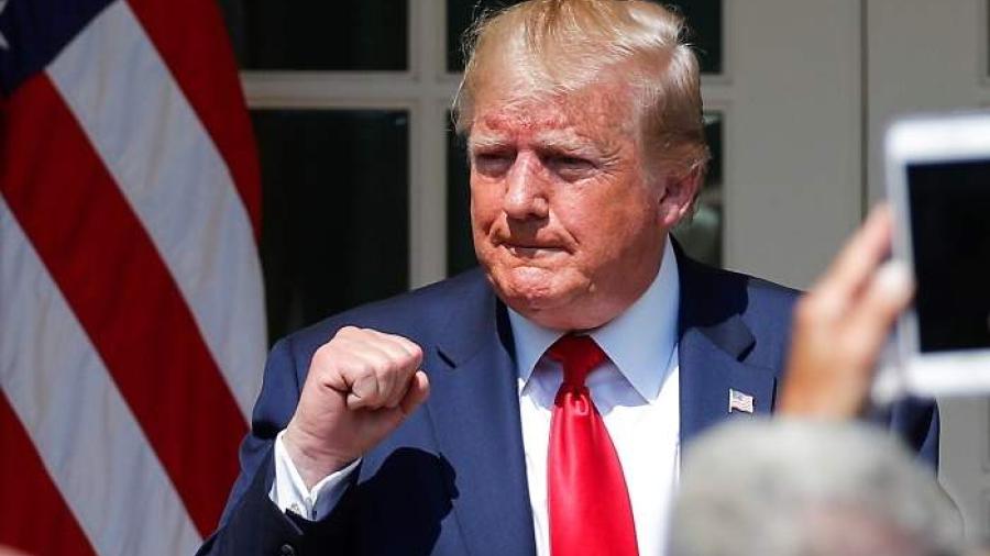 Trump impone 10% de arancel a productos chinos