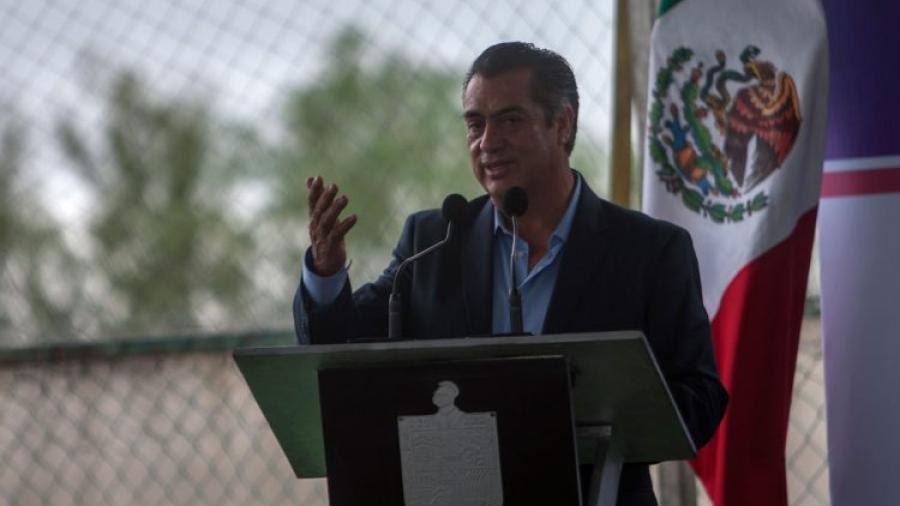 `El Bronco&acute; re&uacute;ne 214 mil firmas y supera a independientes&nbsp;