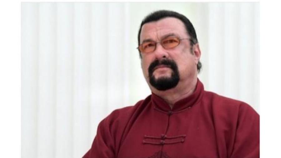 Rusia nombra a Steven Seagal como embajador humanitario en Estados Unidos