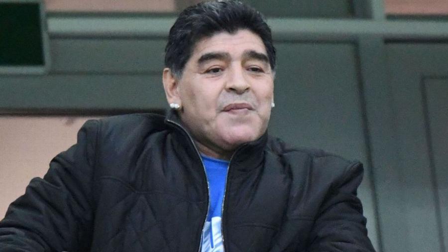 Maradona muy cerca de los DORADOS DE SINALOA