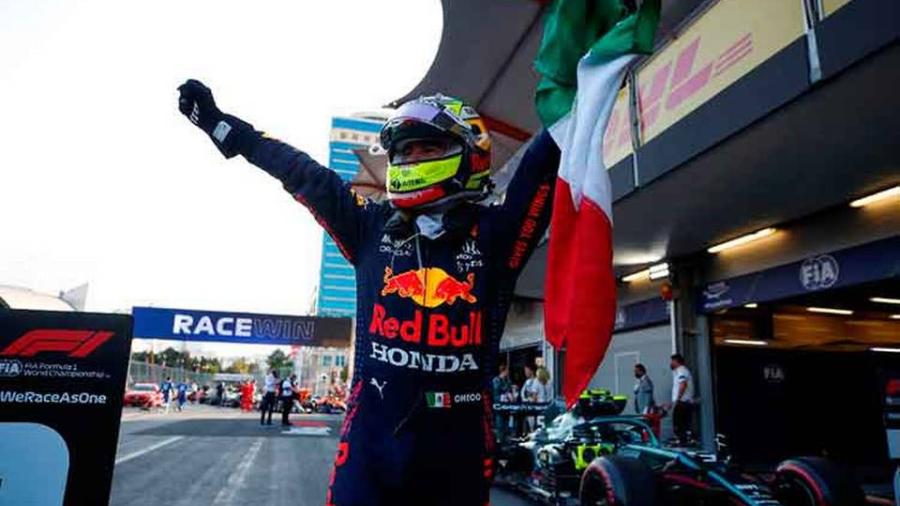 Renueva “Checo” Pérez contrato con el Red Bull 