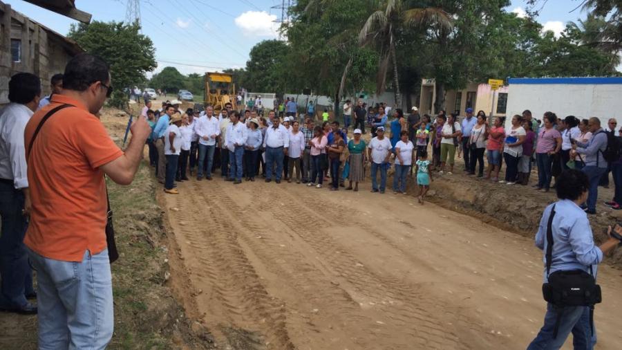 Supervisan proyectos, y se mejora el equipamiento urbano.