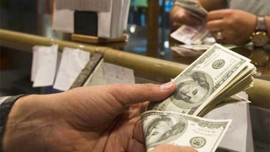 Dólar se vende en 17.85 pesos en casas de cambio 